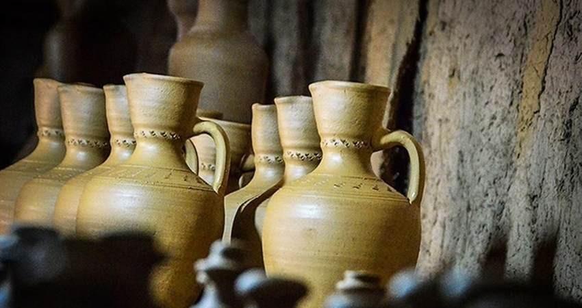 کارگاه رایگان سفالگری در مرکز آموزش صنایع دستی اردبیل برگزار کارگاه رایگان سفالگری در مرکز آموزش صنایع دستی اردبیل برگزار می شود