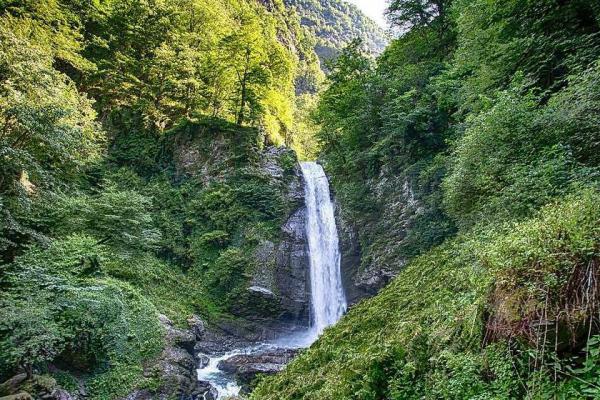 10 فرصت عالی برای طبیعت گردی یک روزه در گرجستان