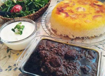 طرز تهیه خورش بوقلمون با رب انار مجلسی و خوشمزه به سه روش